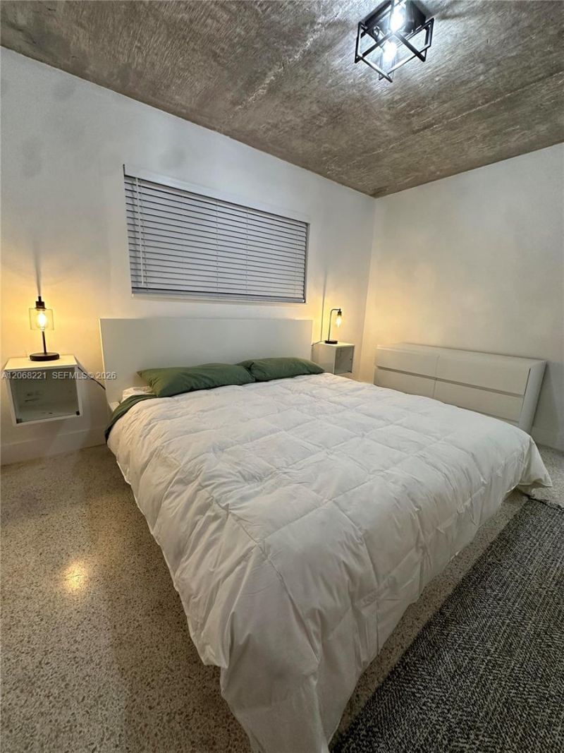 190 NW 69th St , Unit 6, Miami, FL 33150 Photo