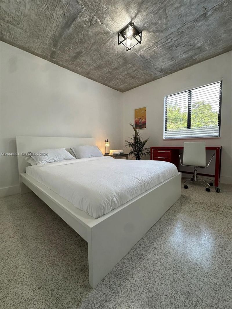 190 NW 69th St , Unit 6, Miami, FL 33150 Photo