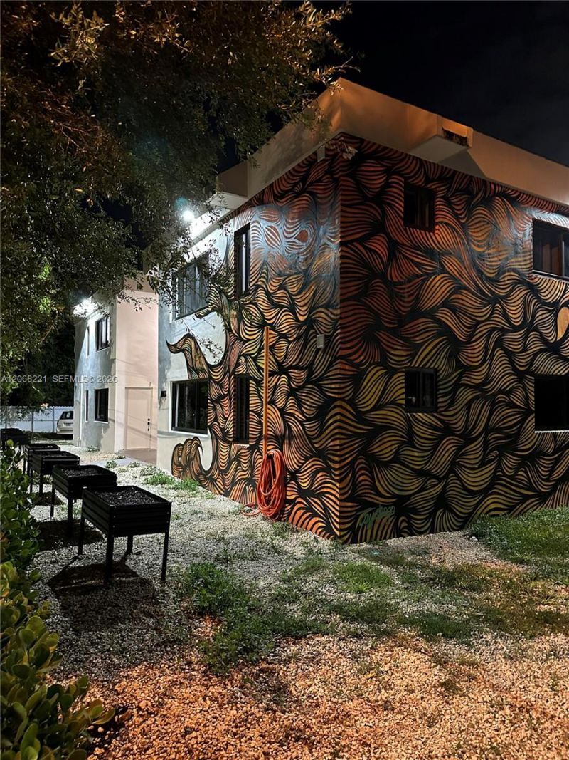 190 NW 69th St , Unit 6, Miami, FL 33150 Photo