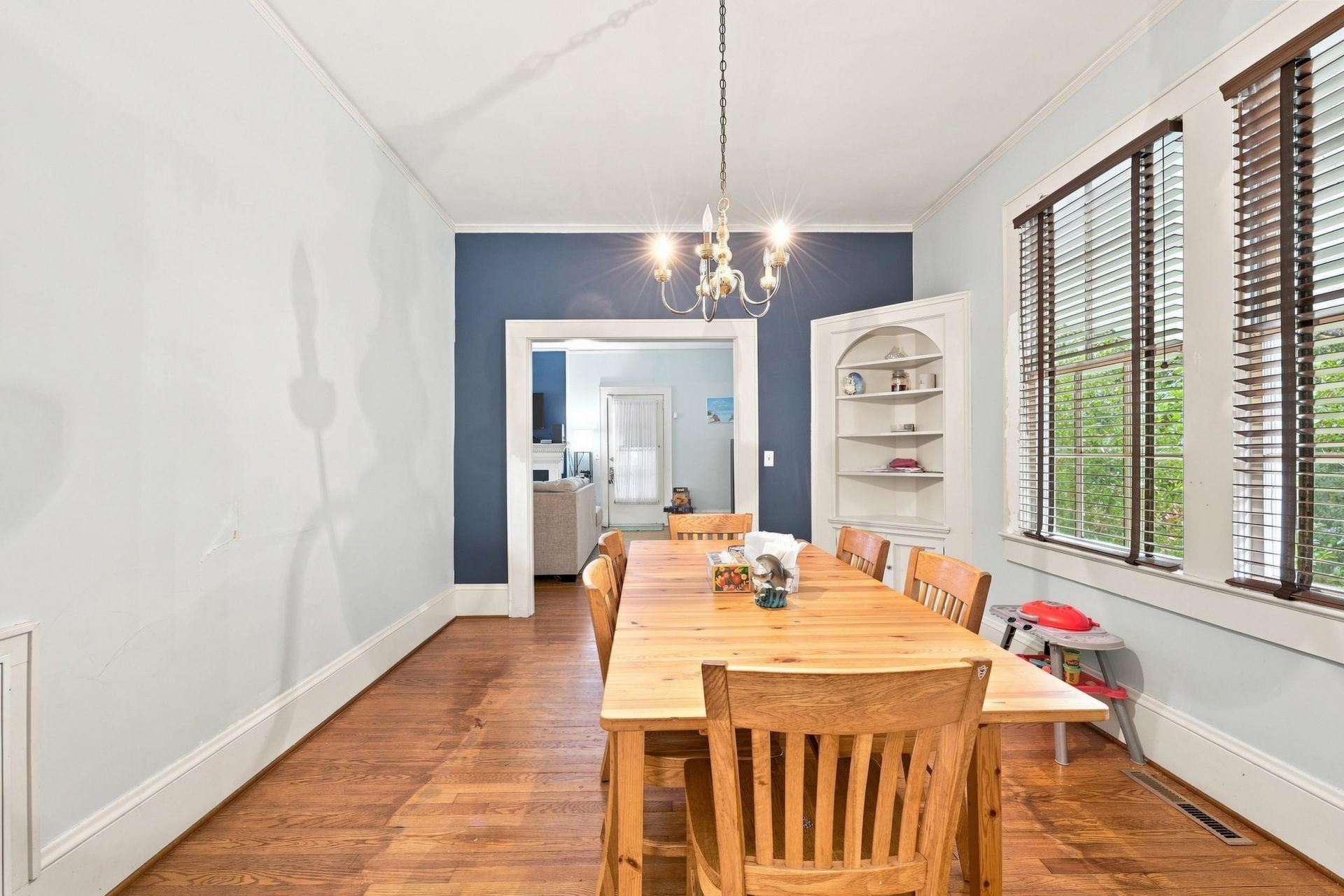 130 Cooper St.  Photo 11