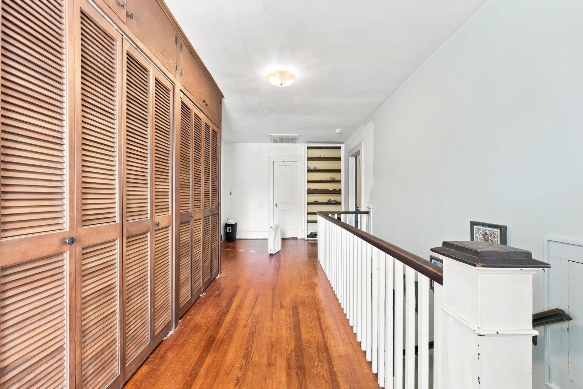 130 Cooper St.  Photo 24