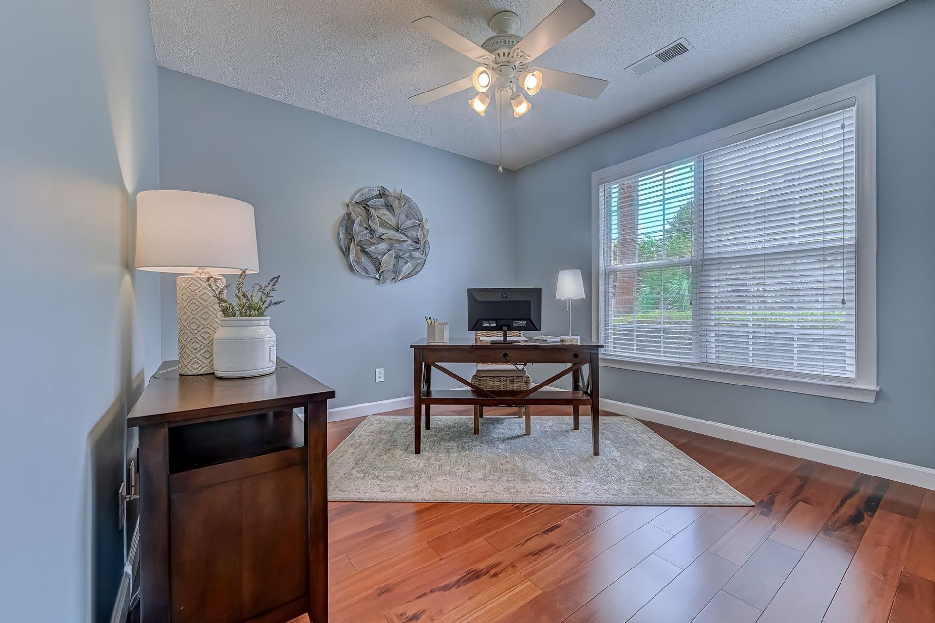6439 Longwood Dr. Photo 33