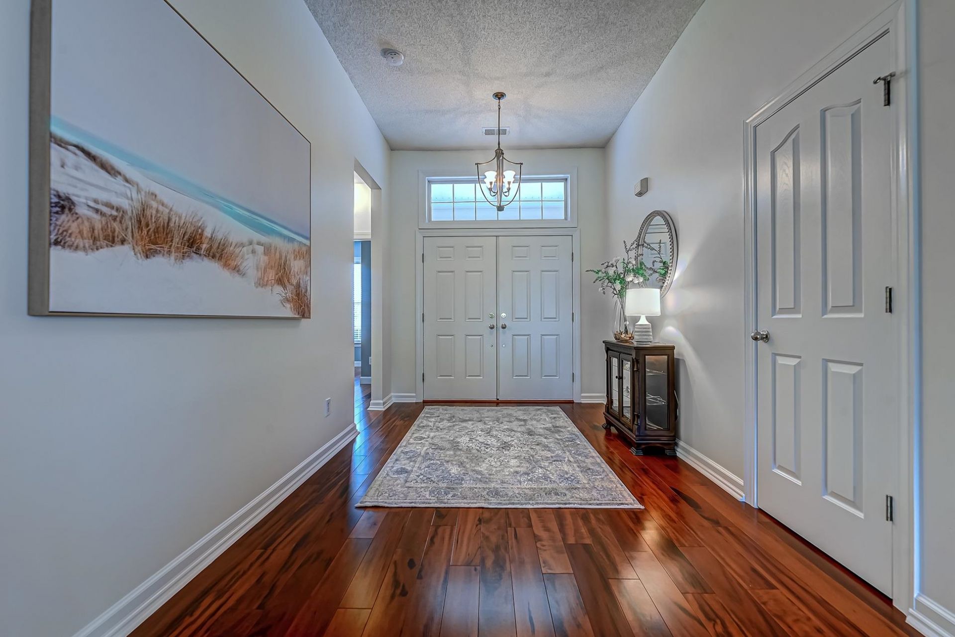 6439 Longwood Dr. Photo 4