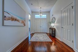 6439 Longwood Dr. photo 4