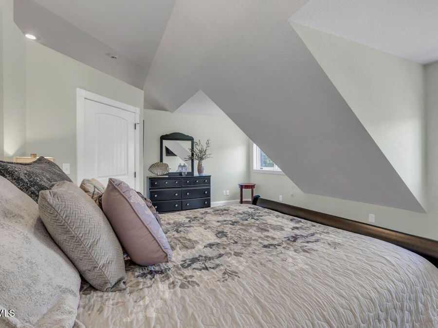 Property Image 101