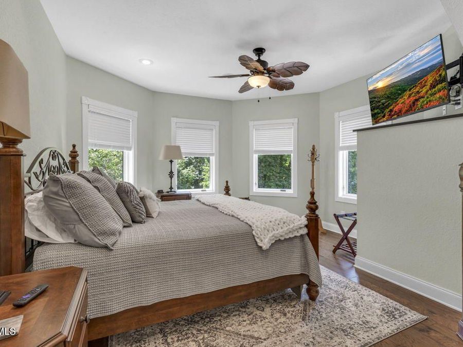 Property Image 107