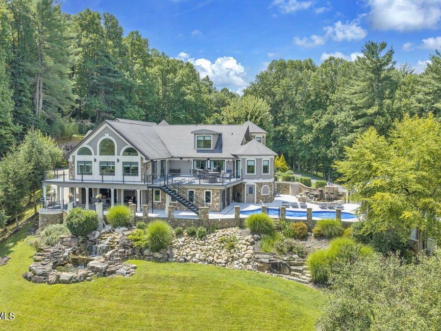 Property Image 131