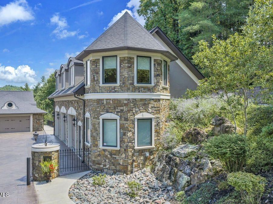 Property Image 90