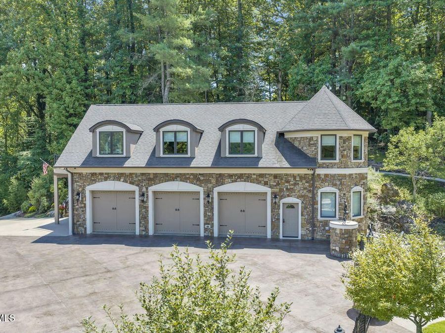 Property Image 91