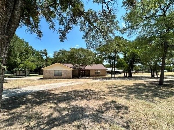 137 County Road 1759A, Clifton, TX 76634