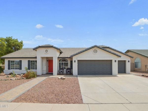 11355 E Rutledge Avenue, Mesa, AZ 85212