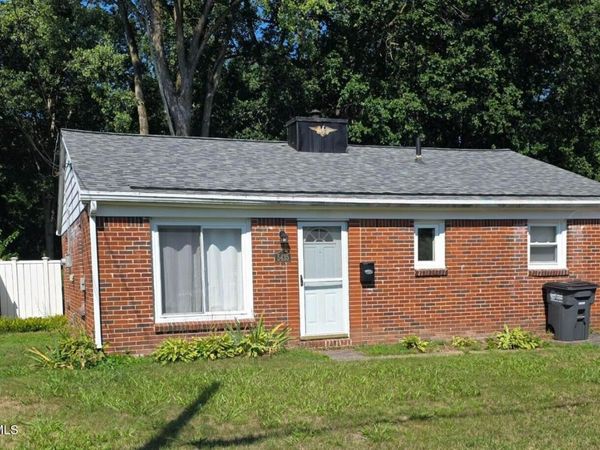 5435 Clover Lane, Toledo, OH 43623