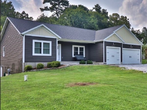 2308 Brownsville Road SE, Heath, OH 43056