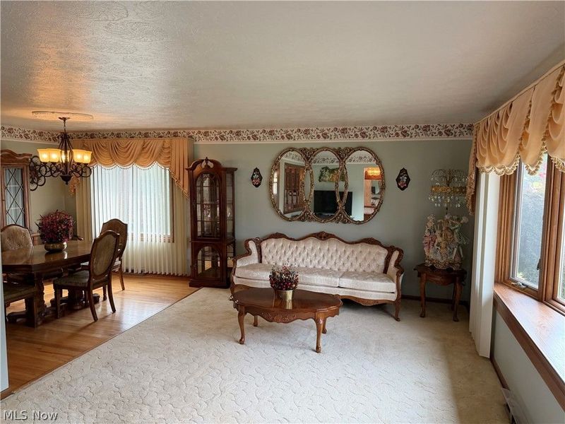 1510 Winchester Drive, Parma, OH 44134 Photo 3