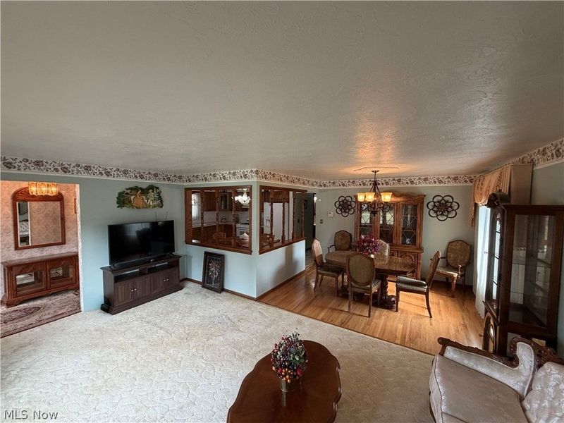 1510 Winchester Drive, Parma, OH 44134 Photo 5