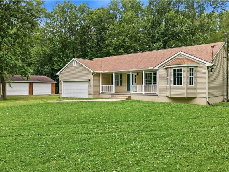 2930 Selkirk Bush Road SW, Warren, OH 44481 Photo 2