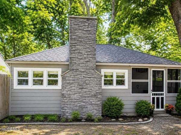 433 Devon Street, Lacey, NJ 08734