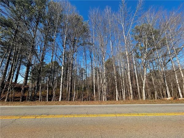 2013 Lake Paradise Road , Villa Rica, GA 30180
