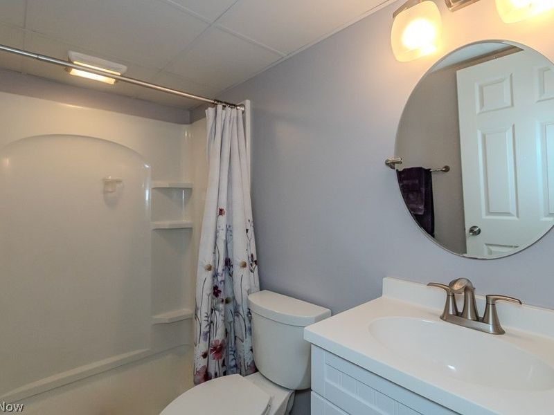 253 E 288th Street , Willowick, OH 44095 Photo 22