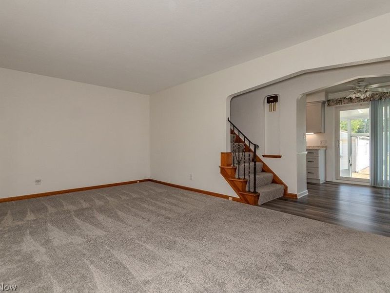 253 E 288th Street, Willowick, OH 44095 Photo 5
