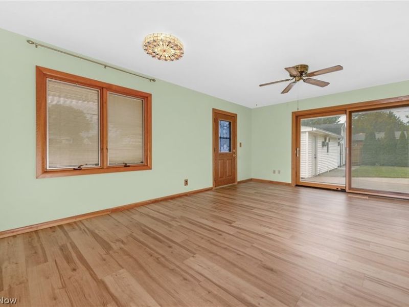 845 Jamestown Avenue , Elyria, OH 44035 Photo 15
