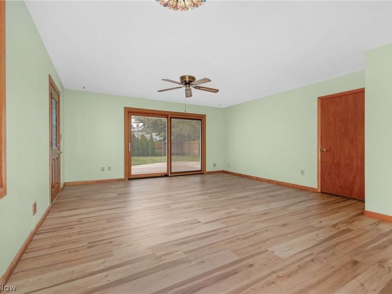 845 Jamestown Avenue , Elyria, OH 44035 Photo 16
