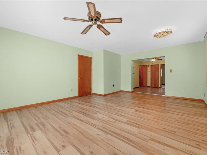 845 Jamestown Avenue , Elyria, OH 44035 Photo 17