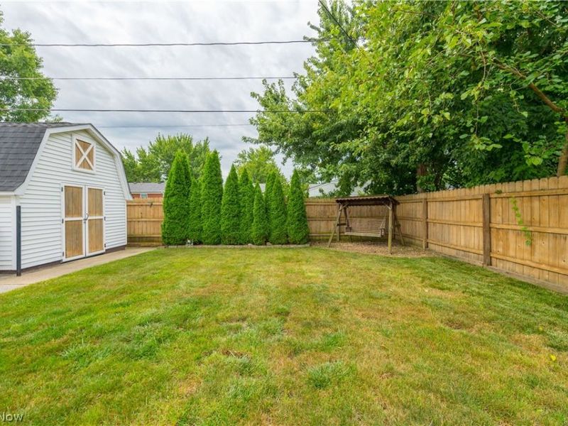 845 Jamestown Avenue , Elyria, OH 44035 Photo 47