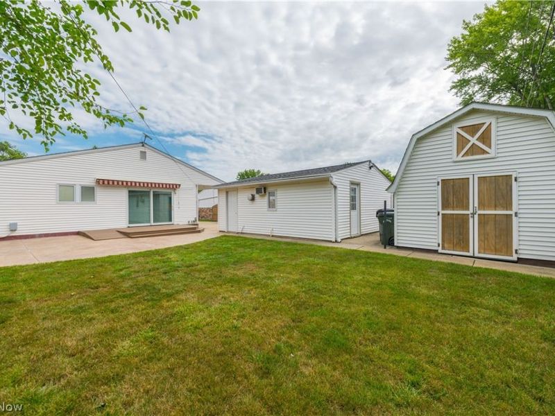 845 Jamestown Avenue , Elyria, OH 44035 Photo 48