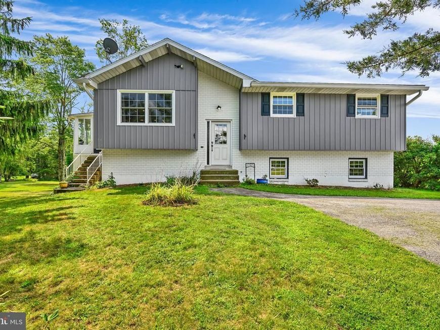 1208 Chestnut Road, Orwigsburg, PA 17961 Main Photo