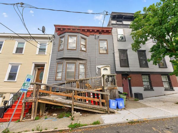 99 Philip Street, Albany, NY 12202