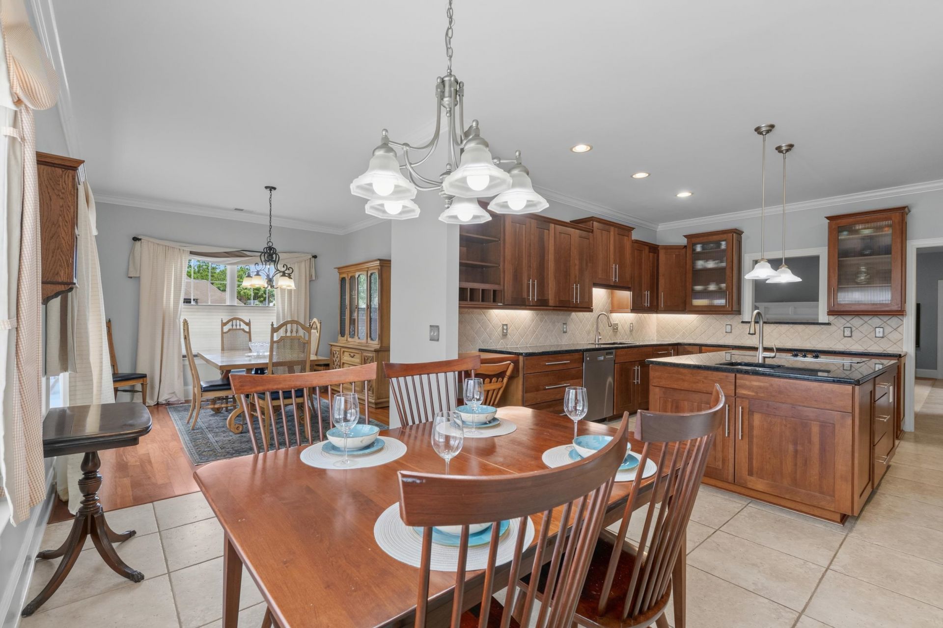 8140 Wacobee Dr. Photo 32