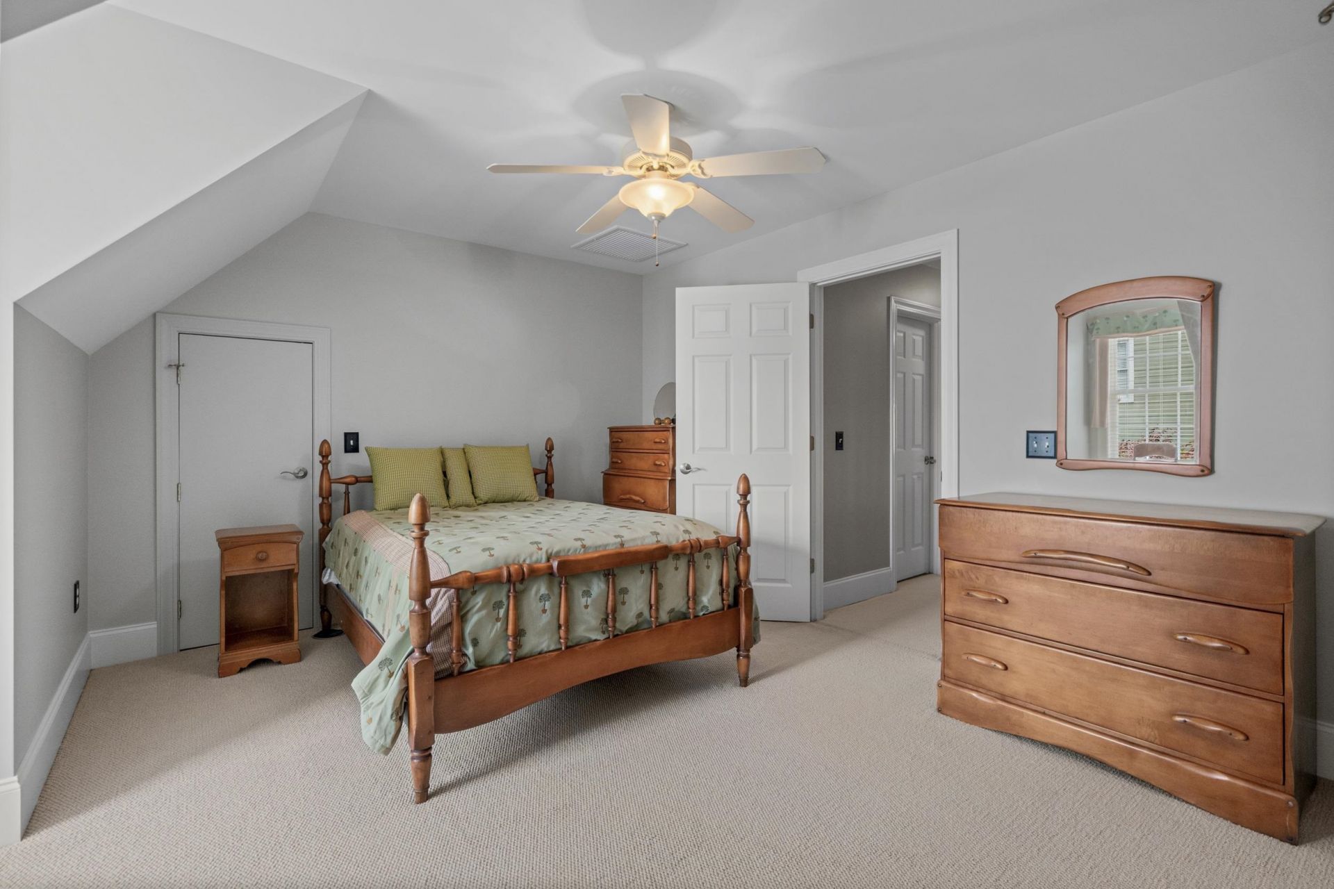 8140 Wacobee Dr. Photo 58