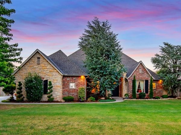 391 Taylam Road, Washington, OK 73093