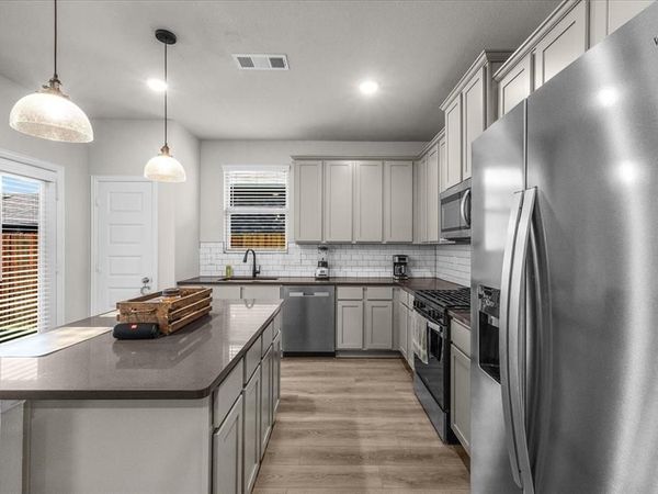 3116 Dixondale Drive, Fort Worth, TX 76108