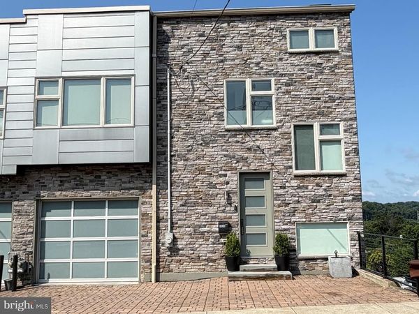 4084 MANAYUNK AVENUE, PHILADELPHIA, PA 19128