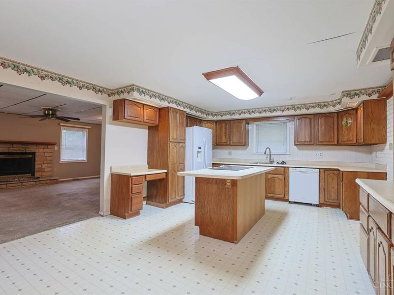 6051 Jerry Lee Drive, Milford, OH 45150 Photo 11