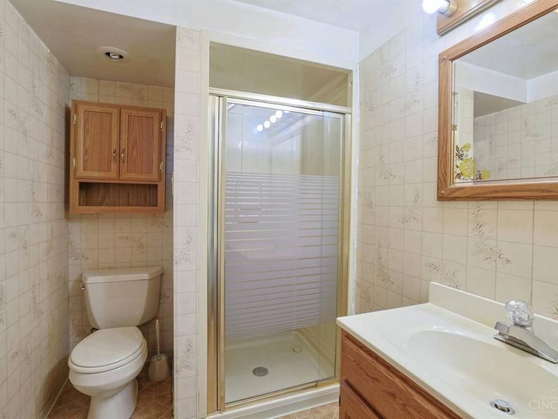 6051 Jerry Lee Drive, Milford, OH 45150 Photo 16
