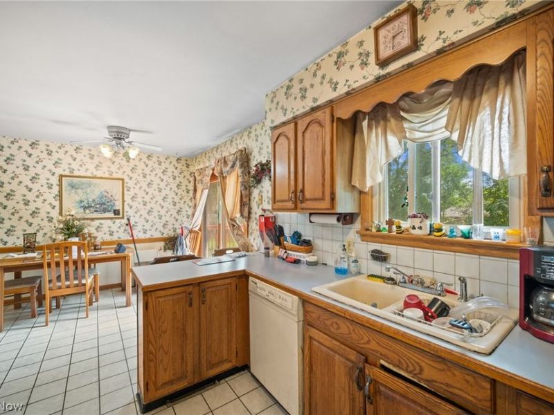 1700 Beryl Road, Akron, OH 44312 Photo 10