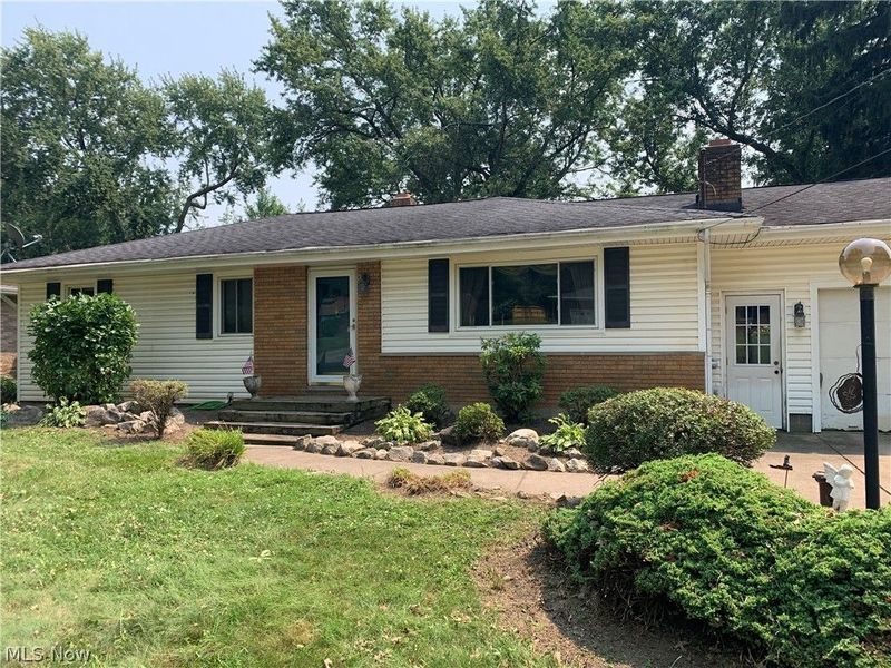 1700 Beryl Road, Akron, OH 44312 Photo 3