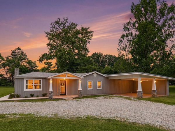 1522 Holders Cove Road, Winchester, TN 37398