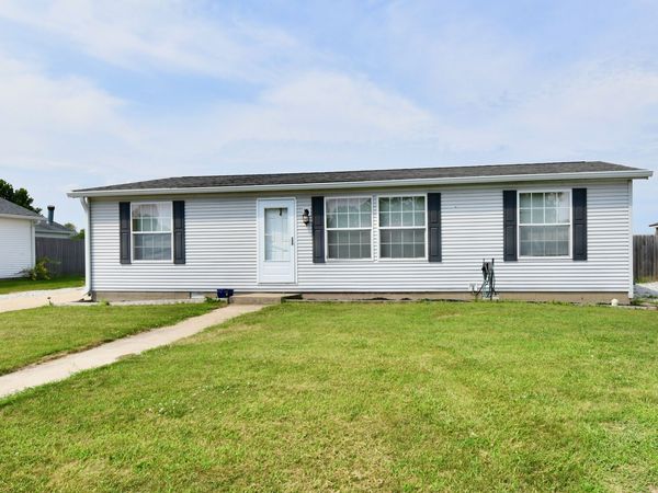 707 N Barbara Drive, Rushville, IN 46173