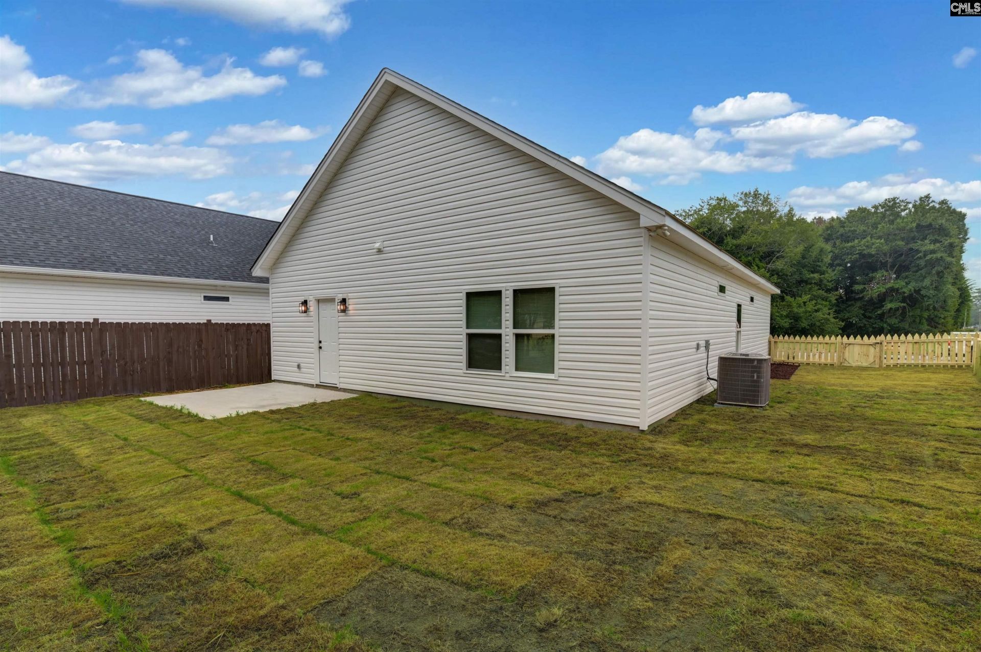 399 Terrace Way  Photo 7
