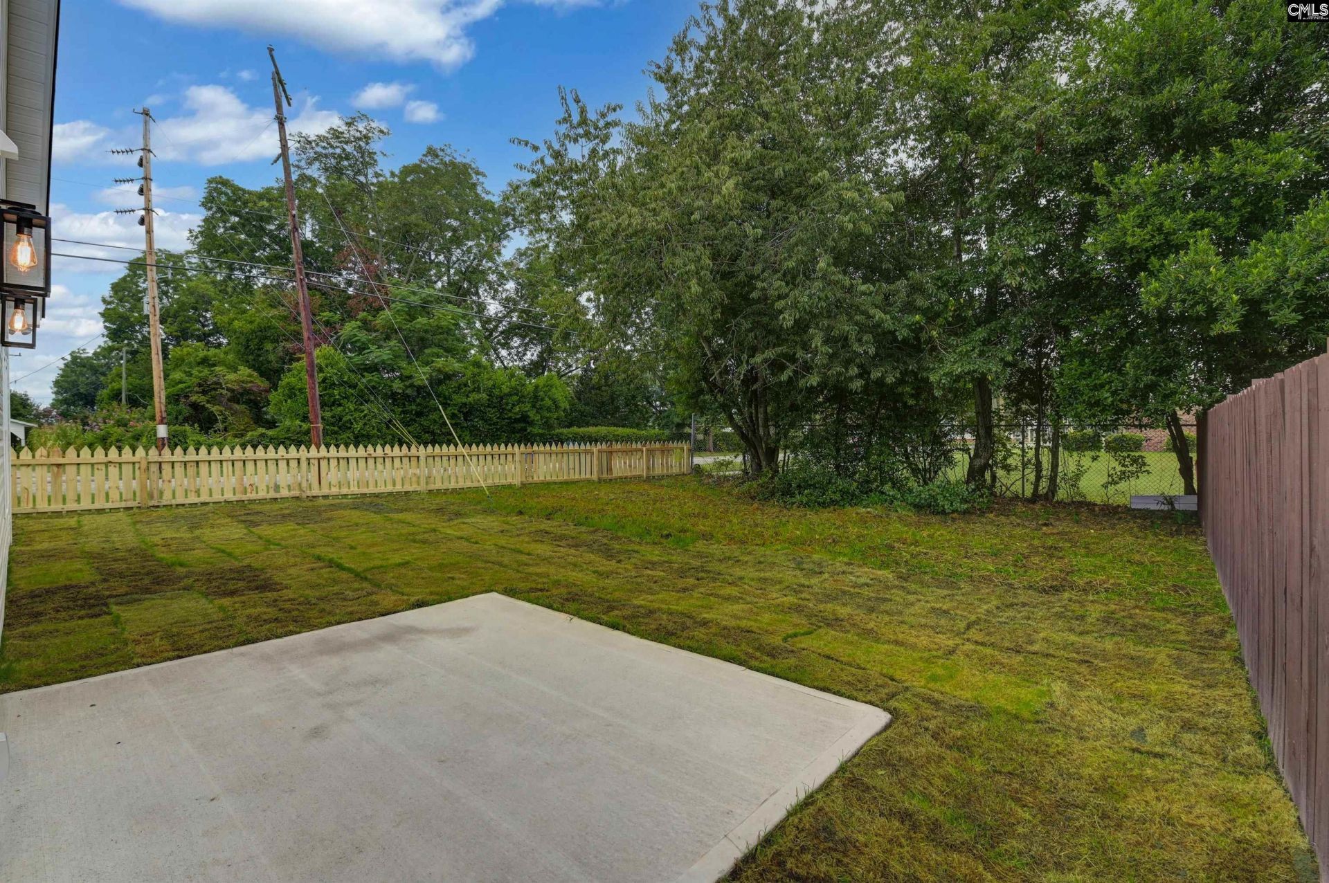 399 Terrace Way  Photo 9