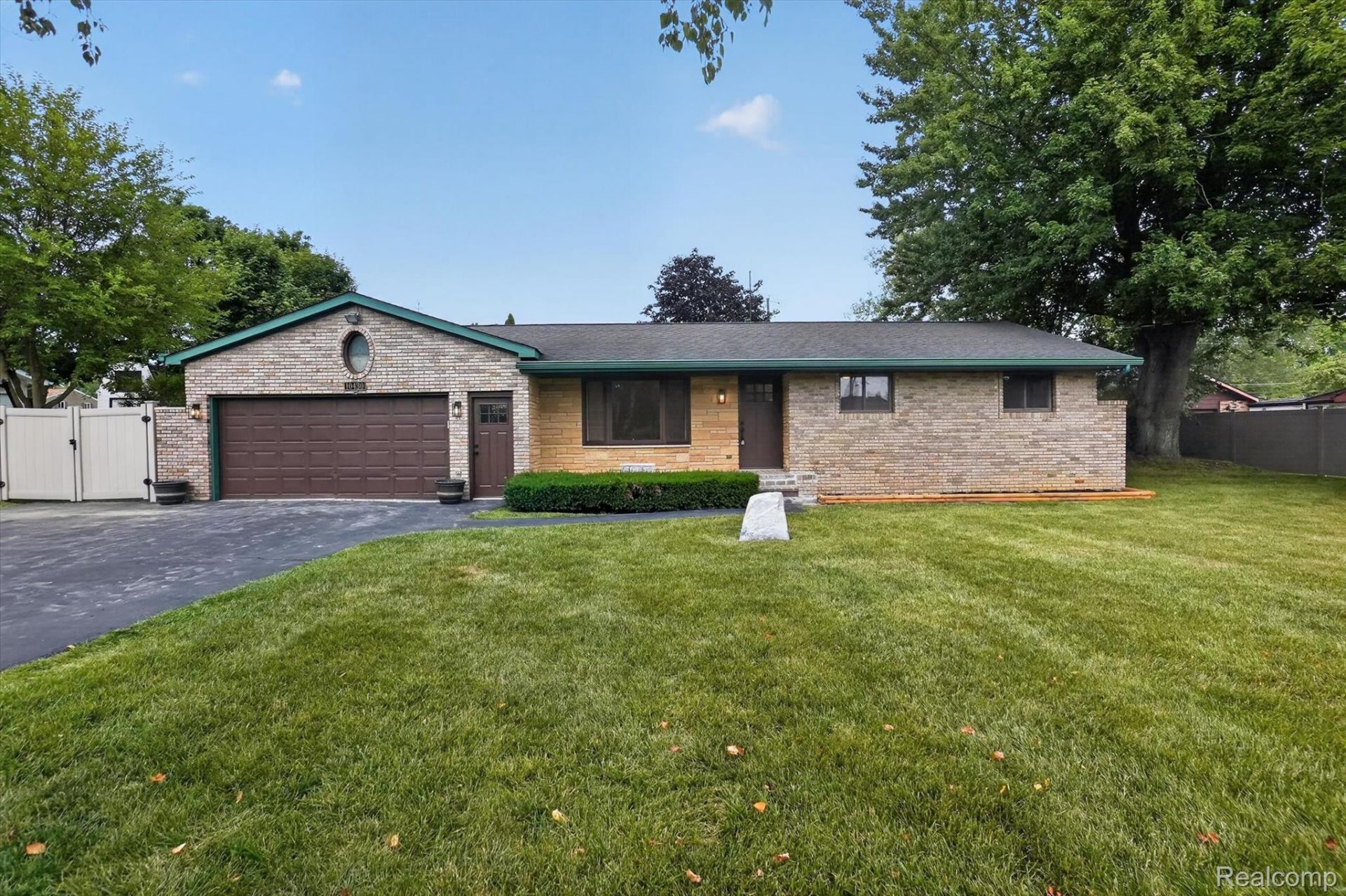 10430 Linden Road, Mundy Township, Mi 48439 Main Photo
