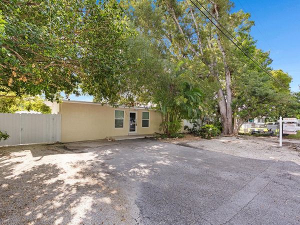 980 Oleander Road, KEY LARGO, FL 33037