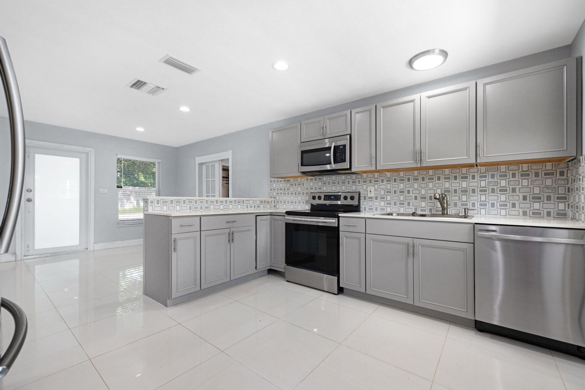 980 Oleander Road, Key Largo, FL 33037 Photo