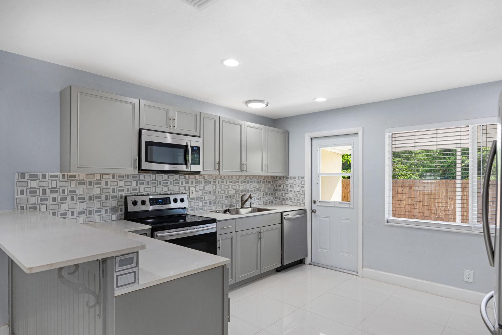 980 Oleander Road, Key Largo, FL 33037 Photo
