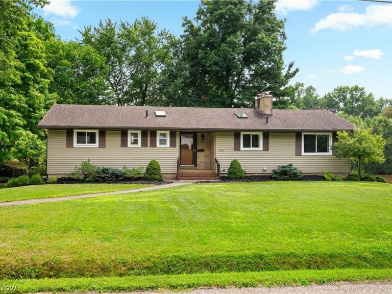 331 Mark Drive , Tallmadge, OH 44278 Photo 2