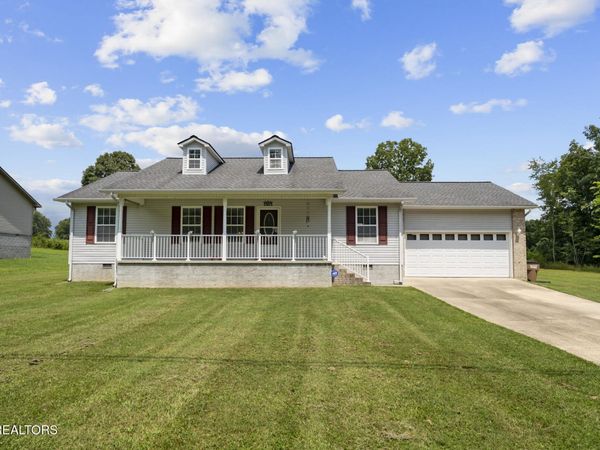1303 War Eagle Drive, Crossville, TN 38572